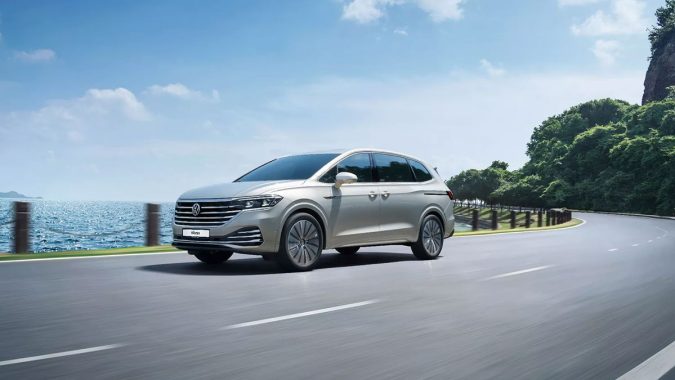 Volkswagen Viloran Luxury - MPV 7 Chỗ Cao Cấp