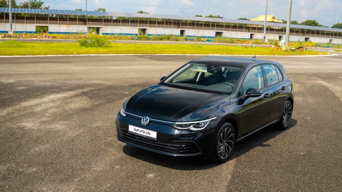Volkswagen Golf eTSI