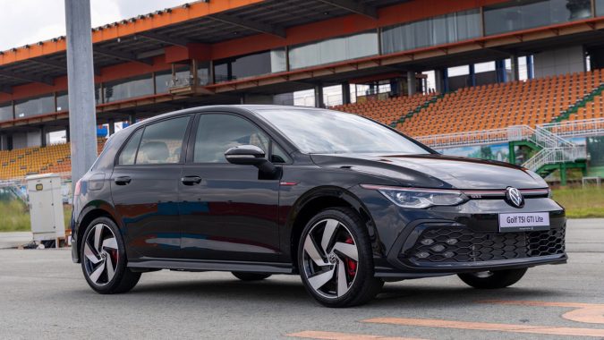 Volkswagen Golf GTI