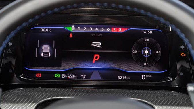 Nội thất Volkswagen Golf R Performance