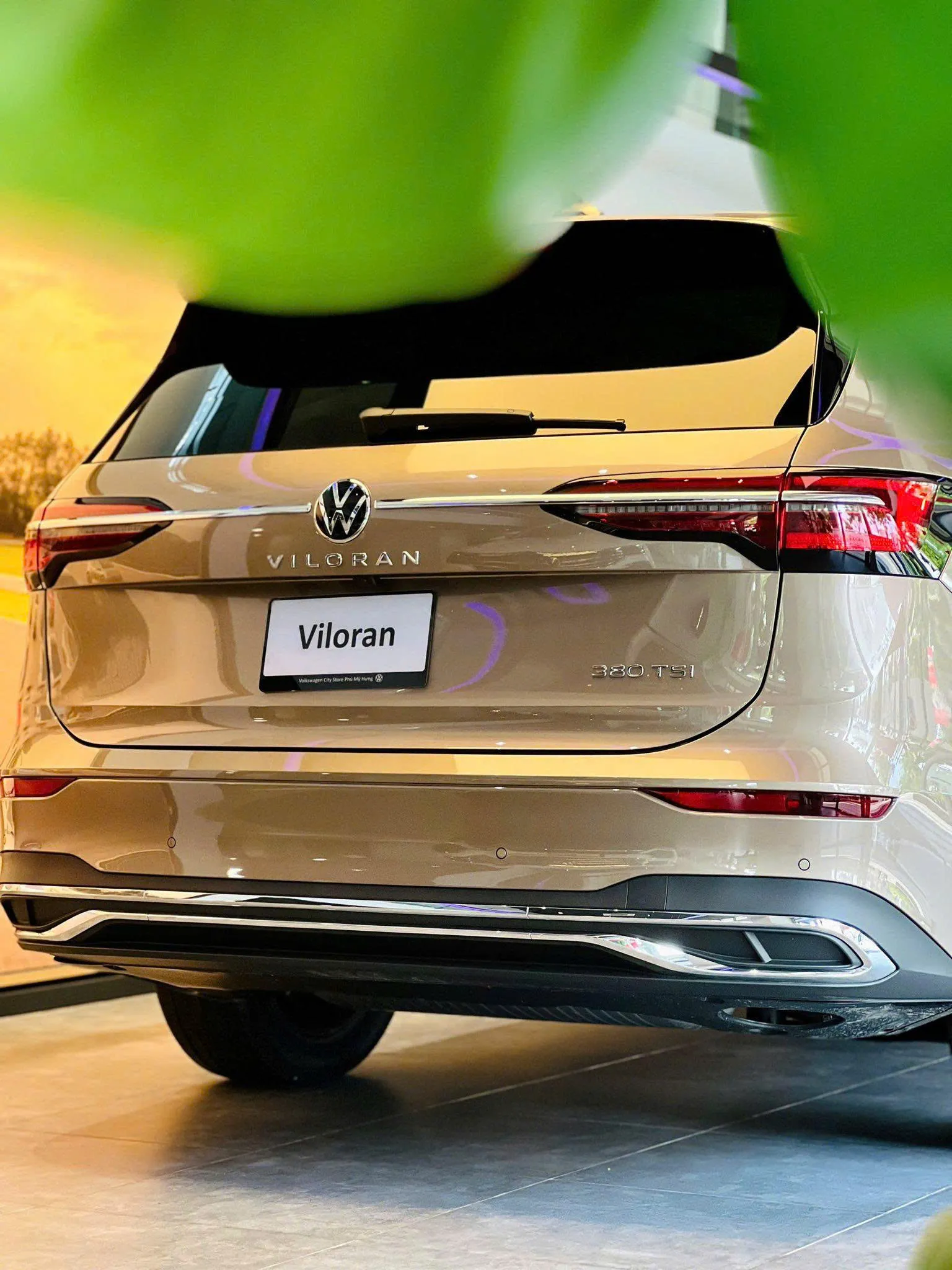 Đuôi xe Volkswagen Viloran