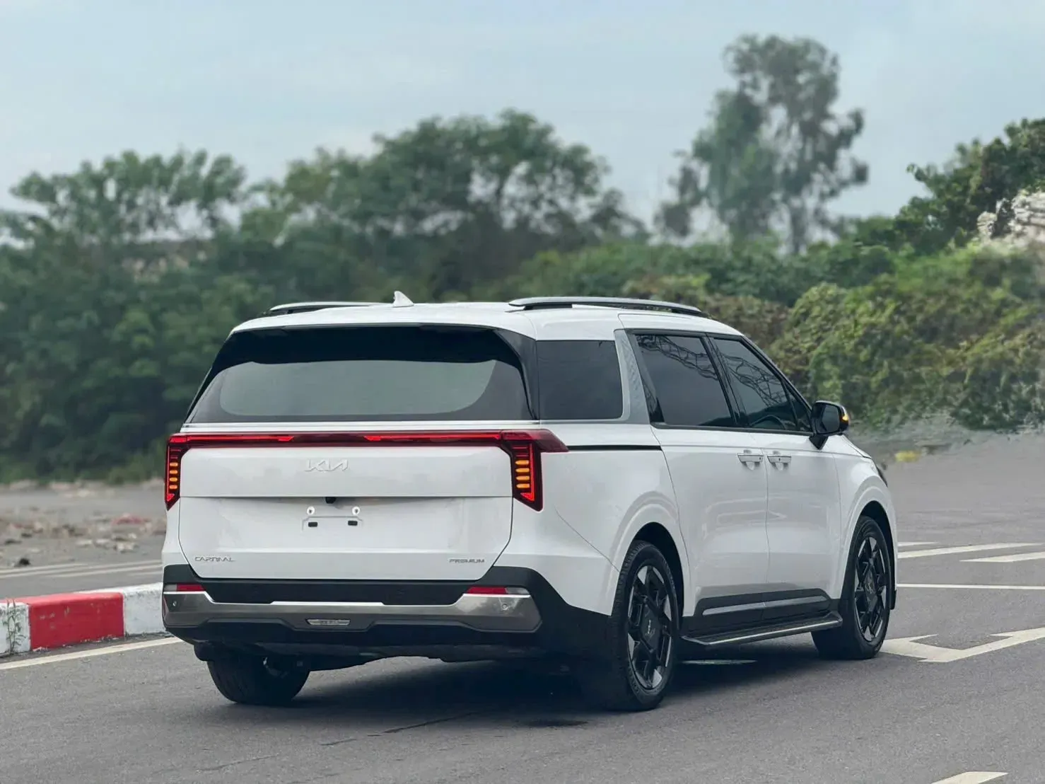 Ngoại thất Kia Carnival