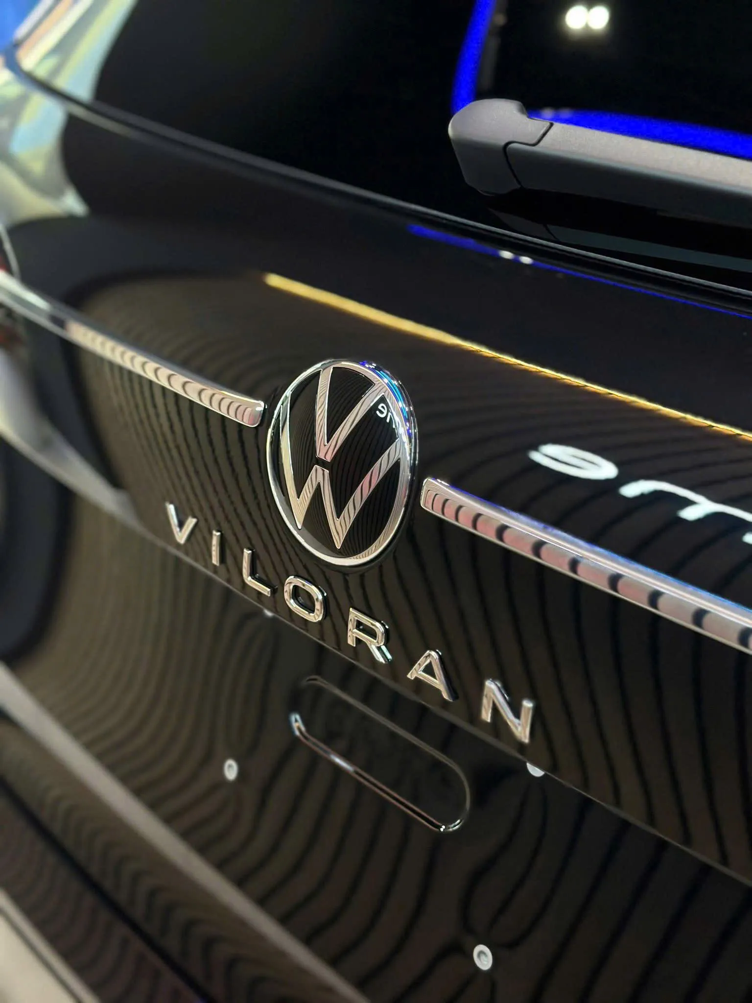 Ngoại thất sang trọng của Volkswagen Viloran