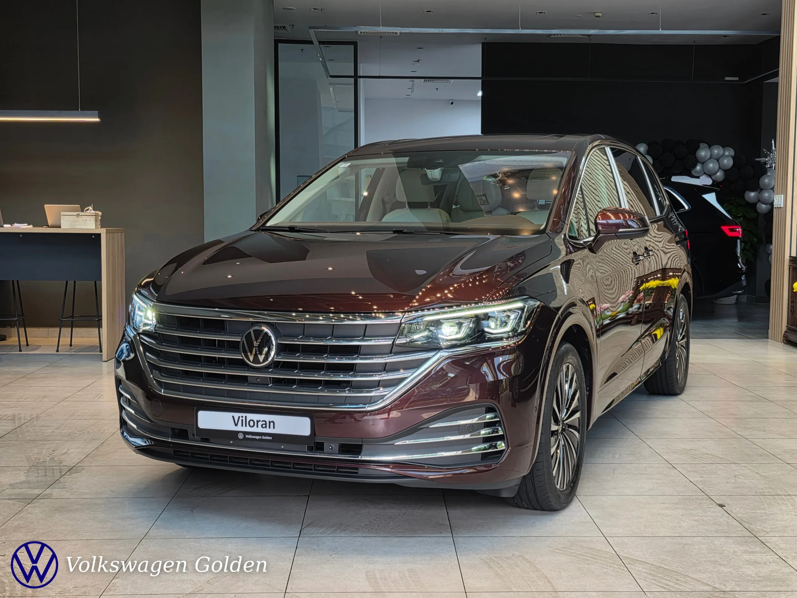 Thông số Volkswagen Viloran Luxury 2026